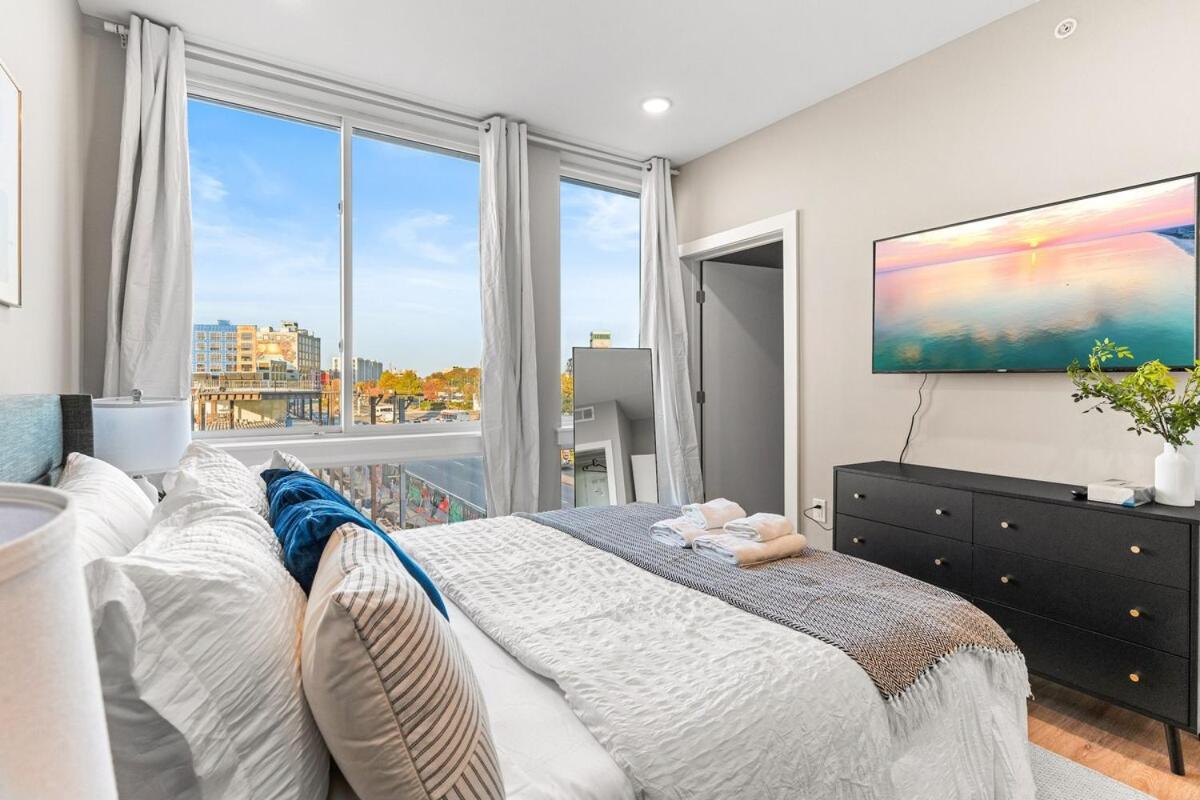 10 Mins To Centercity, Sleeps 6, With Rooftop Views! フィラデルフィア エクステリア 写真